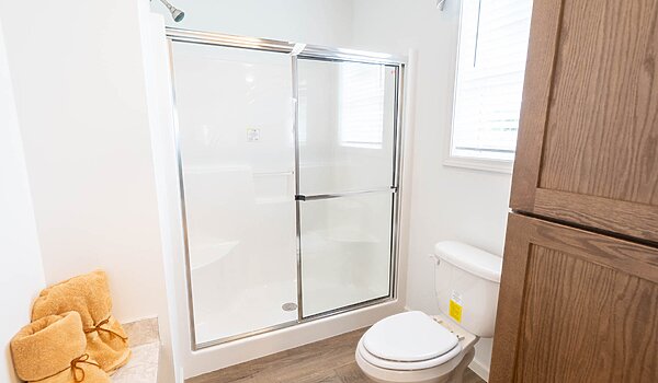 Landmark Flex / 2LM2424-V Bathroom 99892