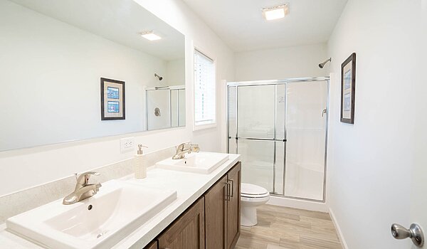 Landmark Flex / 2LM2420-P Bathroom 99875