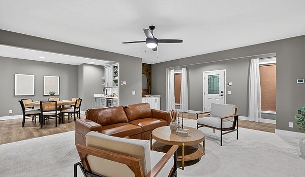 Landmark Series / Luxus 9L46684A Interior 123580