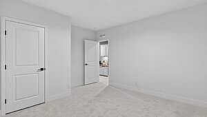 Landmark Series / Luxus 9L46684A Interior 123584