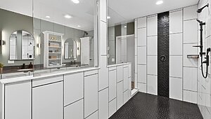 Landmark Series / Luxus 9L46684A Interior 123589