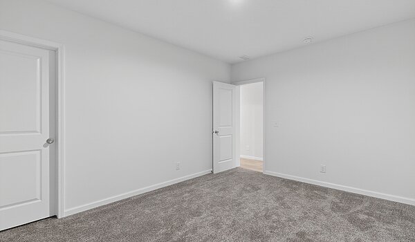 Landmark Essence / 21 32604B Interior 125532