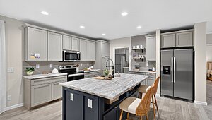 Landmark Essence / 21 32604B Interior 125526