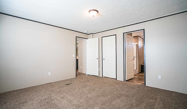 LH Waverly Crest / 28563C Bedroom 38256