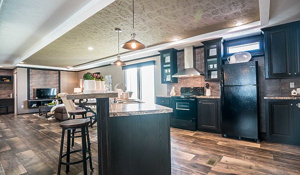 LH Waverly Crest / 28563C Kitchen 38248