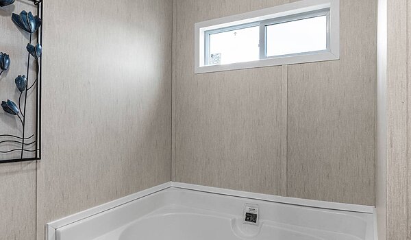 ARC / The Raizer ARC1680-8004 Bathroom 130826