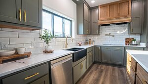 Prime / The Faith PRI3284-2075 Interior 125576