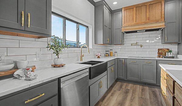 Prime / The Faith PRI3284-2075 Interior 125576