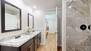 ARC / The Lowman ARC1680-8019 Interior 125114