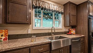 SOLD / Diamond Sectional The Baker's Dream 2860-249 Lot #1 Kitchen 68352