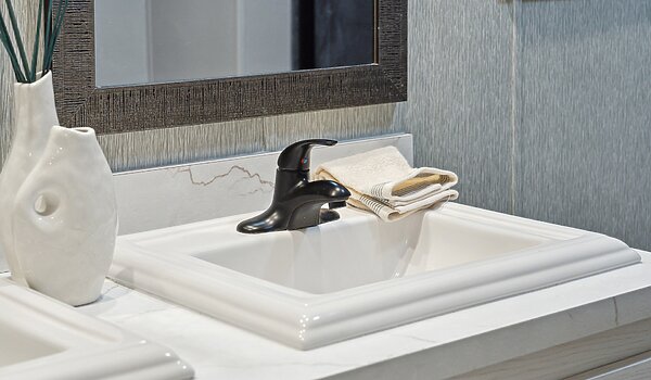 Embrace / Oasis 2852H32A7I Bathroom 146737