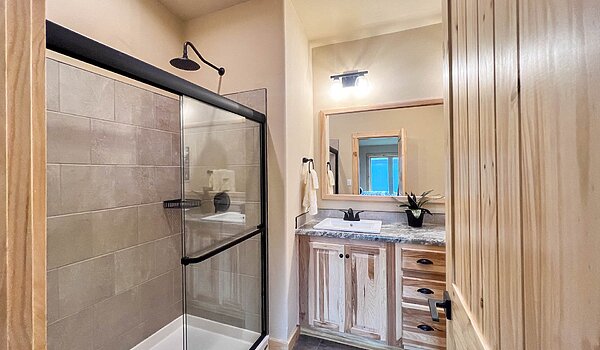 Premier / Beech Bathroom 101141