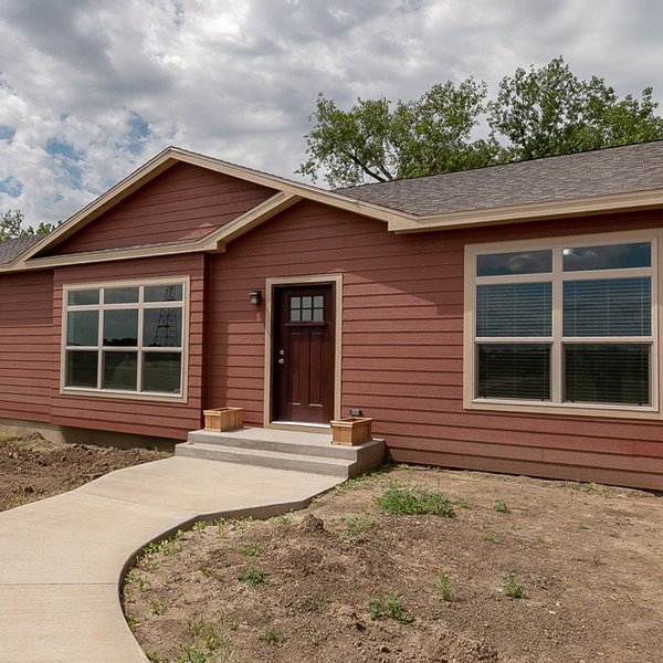 COMING SOON / Premier Hazel Exterior 18762