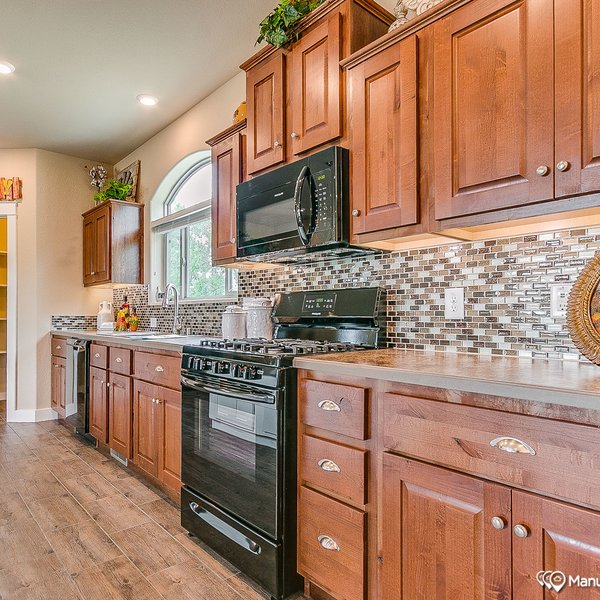 COMING SOON / Premier Hazel Kitchen 18739