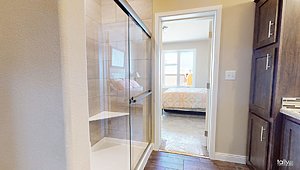 Premier / Maple Bathroom 78645