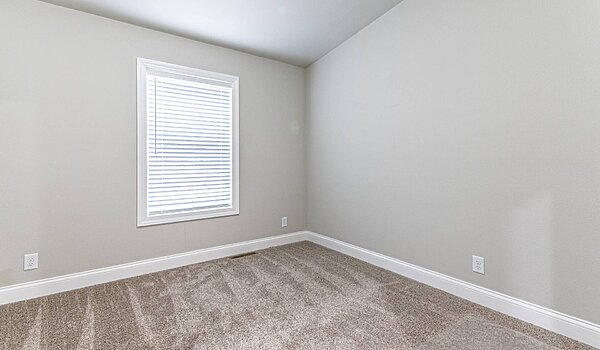 Premier / Maple Bedroom 121172