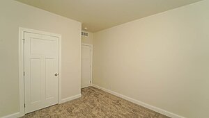 Premier / Sycamore Bedroom 99657