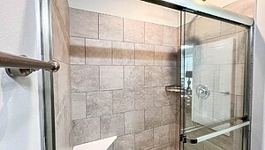 Premier Casita / Canyon Bathroom 101096