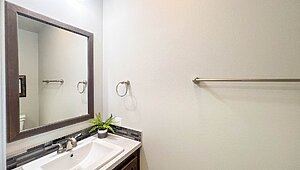 Premier Casita / Canyon Bathroom 101097