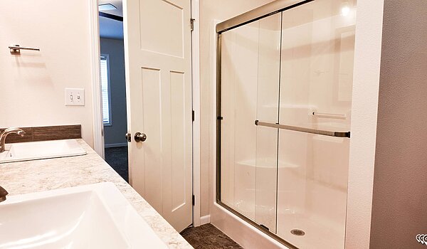 Premier-Residential Attached / Decatur Bathroom 126712