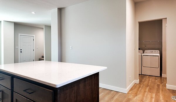 Premier-Residential Attached / Aberdeen Interior 126794