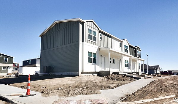 Premier-Residential Attached / Aberdeen Exterior 126832