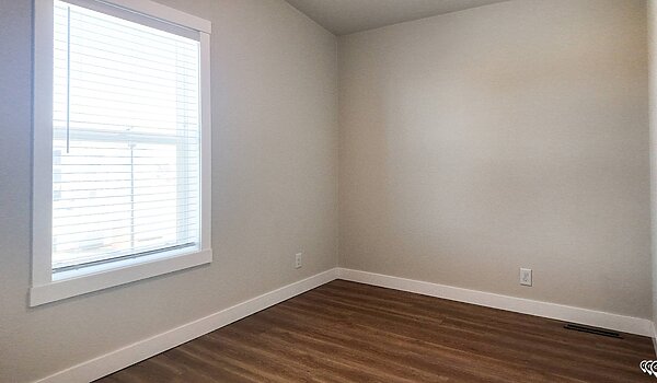 Premier-Residential Attached / Almont Interior 126757