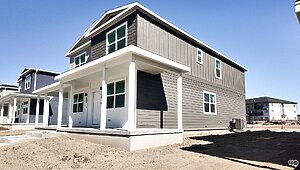 Premier-Residential Attached / Almont Exterior 126763