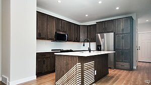 Premier-Residential Attached / Almont Interior 126746