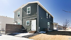 Premier-Residential Attached / Almont Exterior 126785