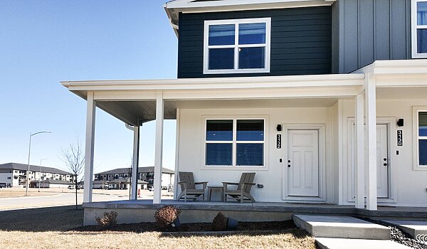 Premier-Residential Attached / Almont Interior 126789