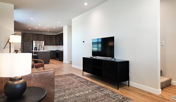 Premier-Residential Attached / Almont Interior 126770