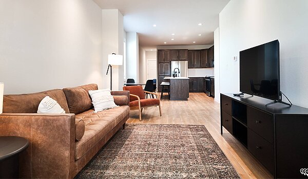 Premier-Residential Attached / Almont Interior 126767