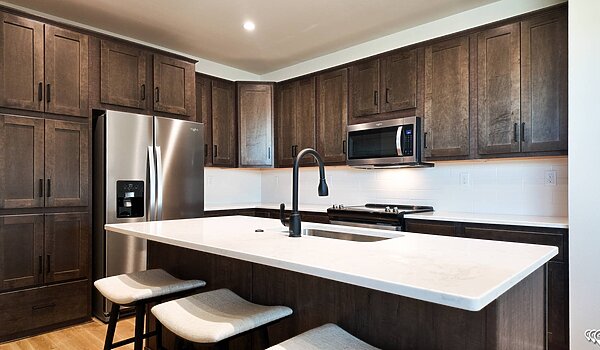 Premier-Residential Attached / Almont Interior 126772