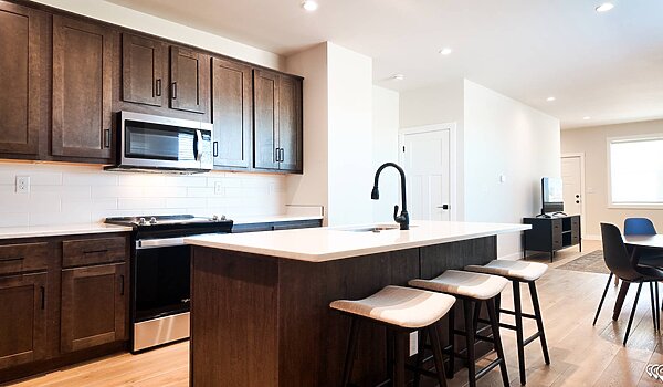 Premier-Residential Attached / Almont Kitchen 126773