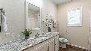 Premier Limited / 2772 Bathroom 117042