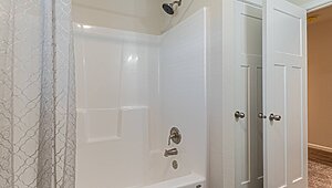 Premier Limited / 2772 Bathroom 117043