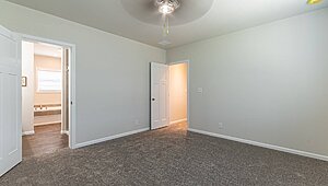 Premier Limited / 2772 Bedroom 117037