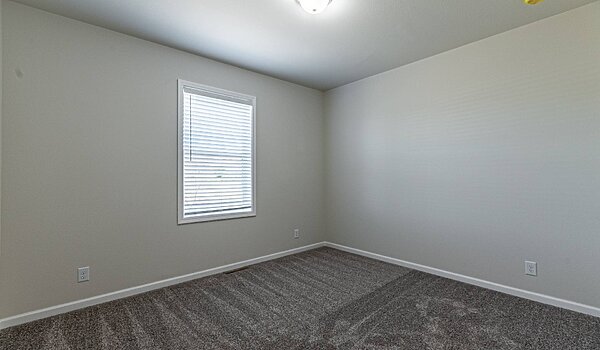 Premier Limited / 2772 Bedroom 117038