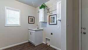 Premier Limited / 2772 Utility 117044