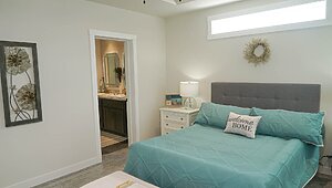 Premier Limited / 2768 Bedroom 102964