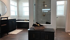 Premier / Prairie Meadows Bathroom 117398