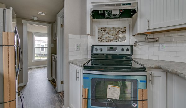Central Great Plains / APH 527B-SL Kitchen 25141