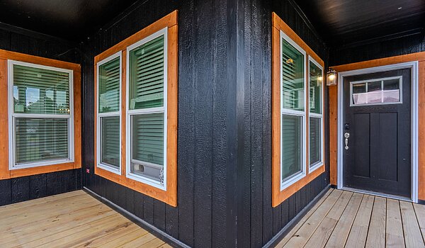 Innovation / IN3266F Exterior 117918