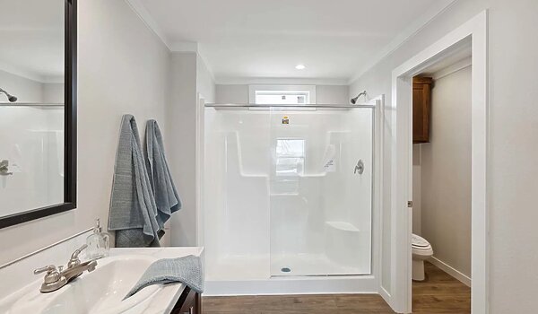 Cedar Creek / 2856H32108 Bathroom 112981
