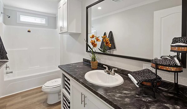 Cedar Creek / 2856H32108 Bathroom 112980