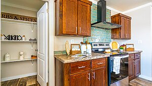 Winter Series / The Olmito Kitchen 117941