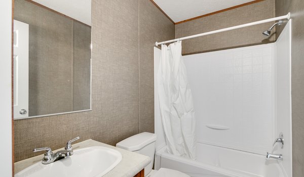 Ultimate / UT1301 Bathroom 27009