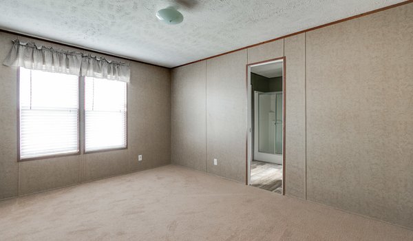 Ultimate / UT1301 Bedroom 27004