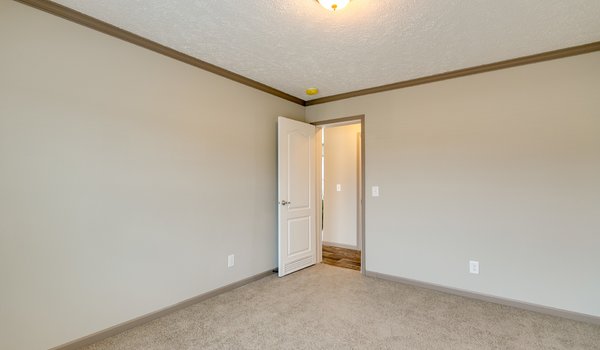 Cavalier Series / 5510DTA Bedroom 25407